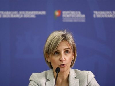 Regime especial de proteção para profissionais de saúde com filhos