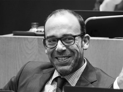 PS/Açores lembra defesa intransigente da região e dedicação à causa pública