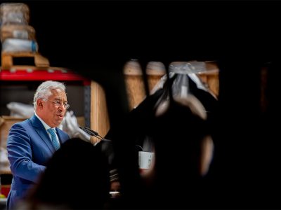 Crescimento da economia sustentado no investimento empresarial
