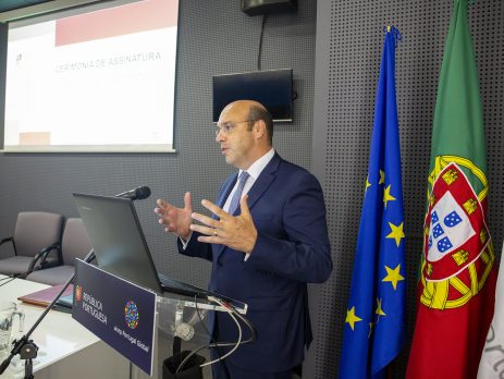 Ministro Adjunto e da Economia reafirma «boa capacidade de atração de investimento estrangeiro» de Portugal
