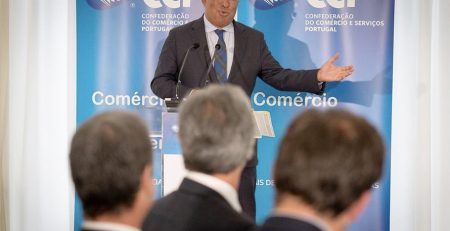 Foi a estabilidade política que permitiu “ter mais e melhor emprego, crescimento e redução das desigualdades”