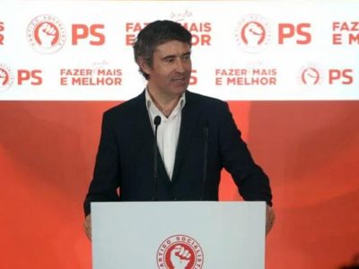 José Luís Carneiro eleito Secretário-geral adjunto por ampla maioria