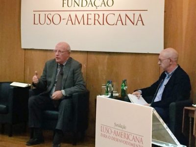 Reforçar a política Europeia de Segurança e Defesa é robustecer o pilar europeu da NATO