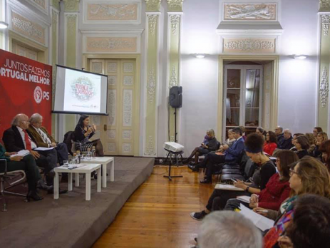 Mulheres Socialistas debateram uma visão integrada para o flagelo da violência doméstica