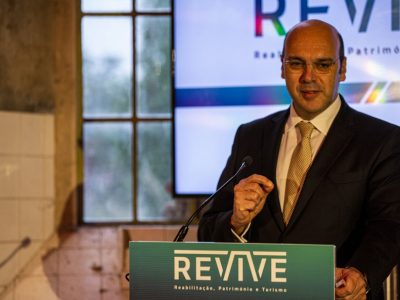 Ministro da Economia destaca “valorização dos jovens qualificados”