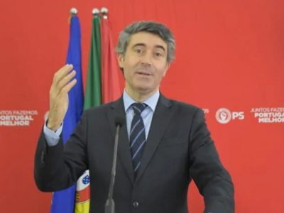 “OE2020 provoca dor de barriga à direita”