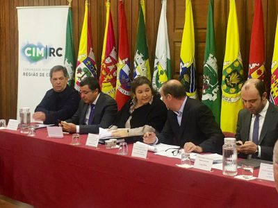 Governo trabalha para colmatar “o mais rápido possível” as dificuldades sentidas pelos autarcas