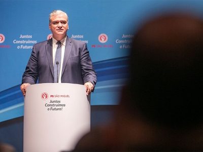 Vasco Cordeiro desafia partidos a debater reforma do Poder Local na Região