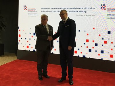Presidências europeias aproximam pontos de vista sobre migrações