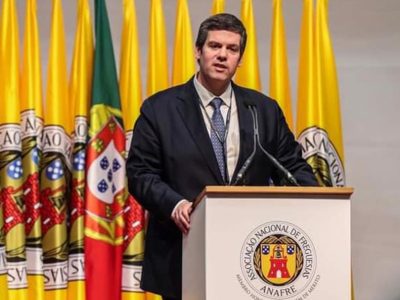 Autarcas socialistas fazem aprovar moção para igualdade de género nos órgãos sociais da ANAFRE