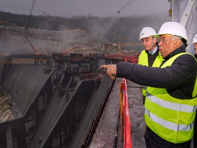 Aposta nas energias renováveis é fator decisivo de modernização e crescimento da economia