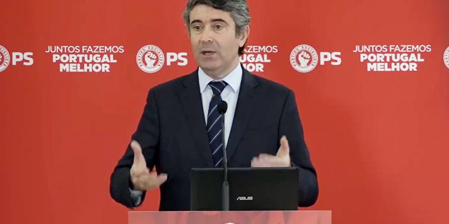 PS acusa PSD de ceder à vertigem populista