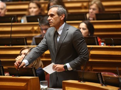 “Trapalhada programática” do PSD sobre o novo aeroporto