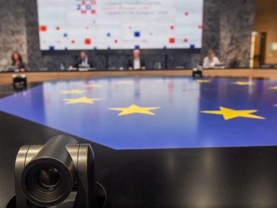 Ministros das Finanças da UE aprovam suspensão das regras orçamentais para responder à pandemia