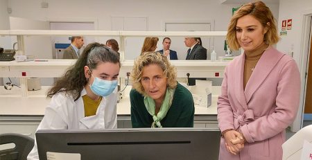 Governo cria novos apoios para a ciência e empresas que queiram reconverter a sua atividade