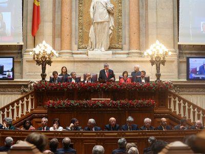 Sessão solene do 25 de Abril realiza-se com restrições