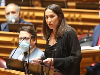 Portugal respondeu à pandemia com mais e melhor Estado