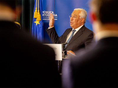 Época Balnear com regras de segurança e especial dever de "responsabilidade individual"