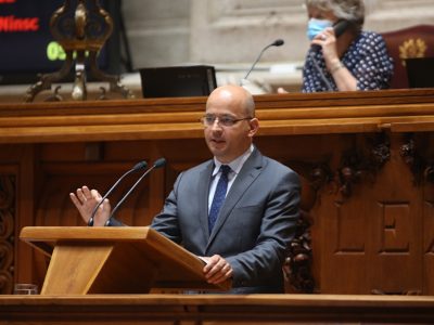 Governo apresenta hoje aos partidos as linhas gerais da proposta orçamental