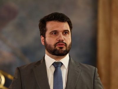 PSD demonstrou irresponsabilidade e cobardia ao aprovar proposta do Novo Banco na “calada da noite”