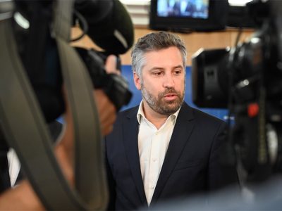 Circulação dos comboios na AML está a fazer-se em segurança e com taxa de ocupação bastante inferior a 50%