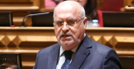 27 precisam de alcançar “acordo justo” para controlar e vencer epidemia