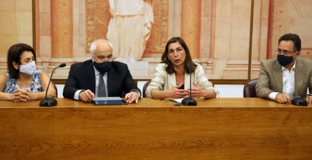 PS apresenta carta dos Direitos Fundamentais na Era Digital