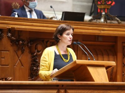 Recuperação não se fará só com um Orçamento