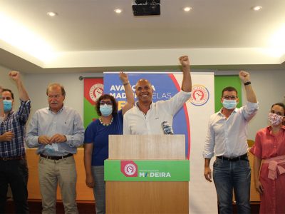 Paulo Cafôfo eleito presidente do PS-Madeira