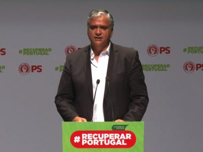 Vasco Cordeiro afirma prioridade à defesa da saúde pública e do emprego