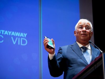 Seria “irresponsável” ficar impávido perante o crescimento da pandemia
