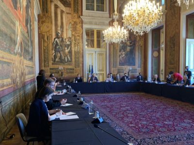 Mais de 22 mil empresas recorreram aos novos apoios do Estado