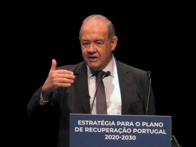 “Não é o mercado que nos vai salvar, mas sim os serviços públicos”