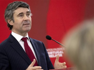 Acordo do PSD com Chega nos Açores mostra que “vale tudo para alcançar o poder”
