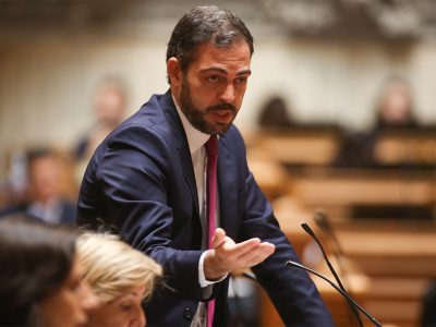 Governo disponível para aprovar aumento das pensões e subida do salário mínimo
