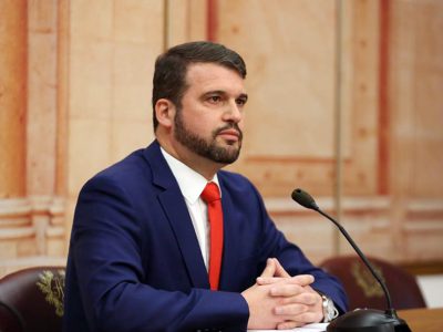 PS defende que entendimentos alcançam-se com cedências de ambas as partes