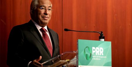 António Costa pede “urgência” e “confiança” na execução dos fundos europeus
