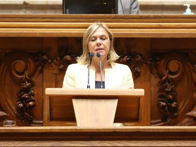 ELZA PAIS PEDE MAIOR ATENÇÃO ÀS QUEIXAS DOS IDOSOS