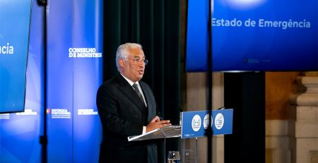 António Costa convoca esforço dos portugueses para enfrentar fase “mais crítica” da pandemia