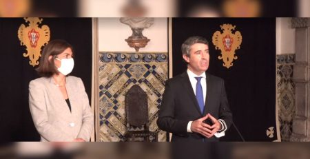 Governo e PS reiteram abertura a convergência à esquerda