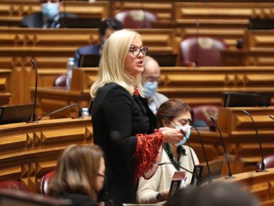 Chumbar o OE é votar contra a contratação de profissionais para o INEM
