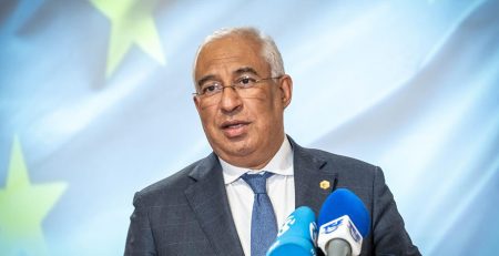 António Costa saúda compromisso da Europa: “A luz existe mesmo ao fundo do túnel”