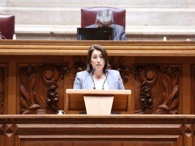 Medidas proporcionais do Governo são “muito menos restritivas” que noutros países europeus