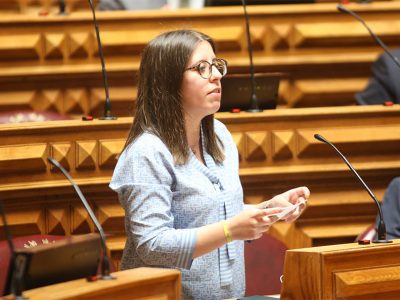PS quer advogados, solicitadores e agentes de execução com sistema de proteção social digno
