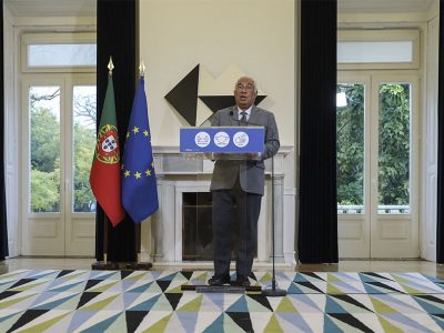 Combate à incidência da nova estirpe determina interrupção por 15 dias das atividades letivas