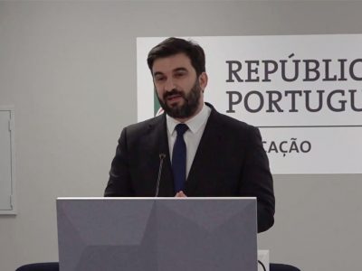 Cumprir o confinamento é decisivo para que os alunos possam voltar às escolas o mais depressa possível