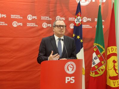 PS saúda “vitória da democracia na primeira volta” e derrota do extremismo de direita