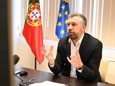 Preparar o futuro passa por recuperar o setor dos transportes e apostar na modernização da ferrovia