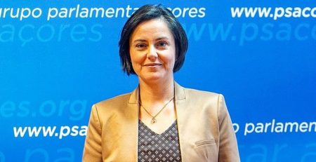 PS/Açores defende centralidade do Parlamento e lamenta falta de transparência dos partidos da coligação