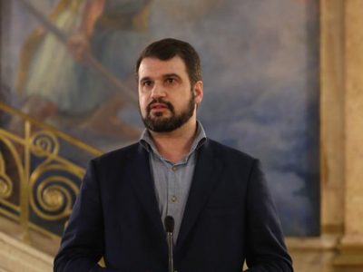 PS não reconhece autoridade política ao PSD para acusar o Governo de insuficiência de respostas